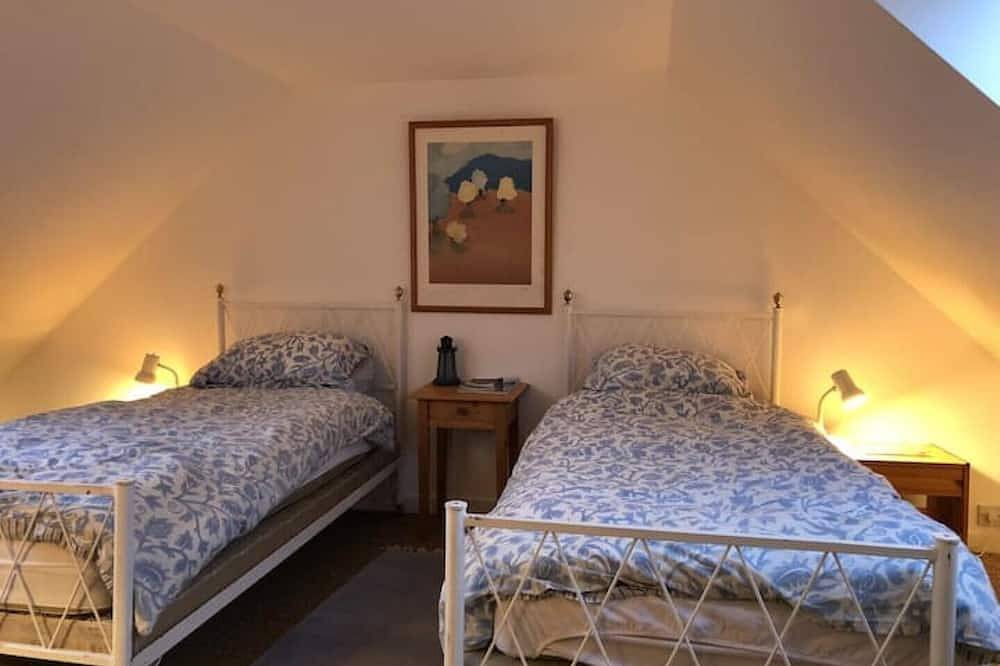 Secluded traditional Island house surrounded by river and wild flower meadows in Argyll & Bute