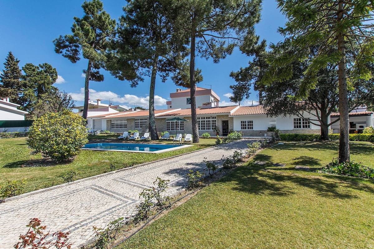 Villa Maia in Aroeira, Corroios