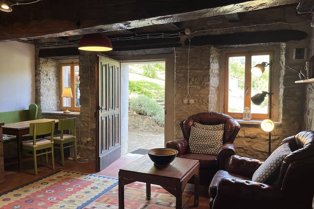 Il Rifugio - Cottage with Pool in Toano, Reggio Emilia Province