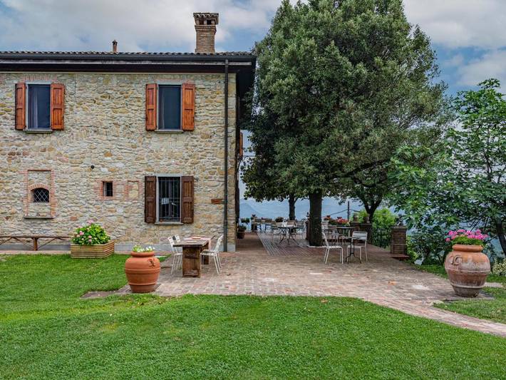 Location de vacances pour 2 personnes, avec vue et jardin, animaux acceptés à Sasso Marconi - 3