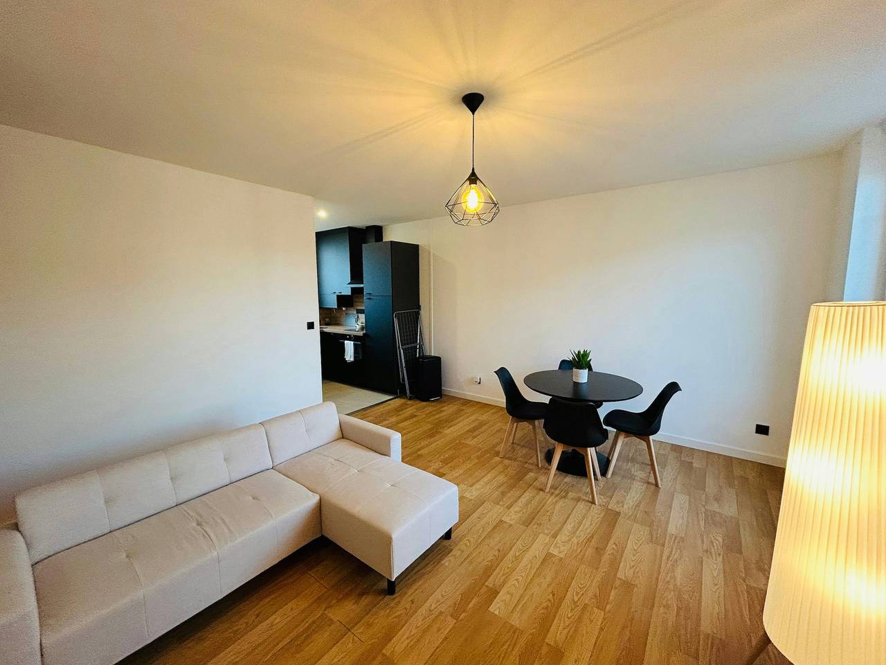 Entire apartment, La Suite Carteret | Centre-ville in Reims, Marne
