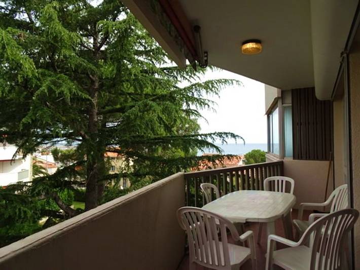 Ferienwohnung für 5 Personen, mit Terrasse und Pool