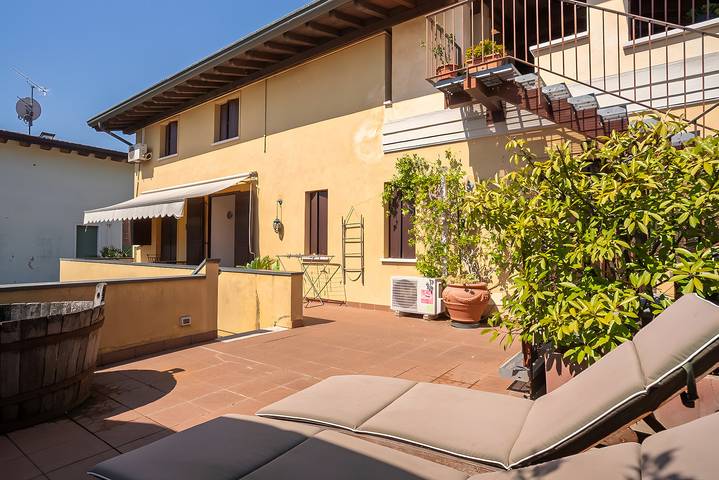 Ferienhaus für 9 Personen, mit Balkon in Sirmione