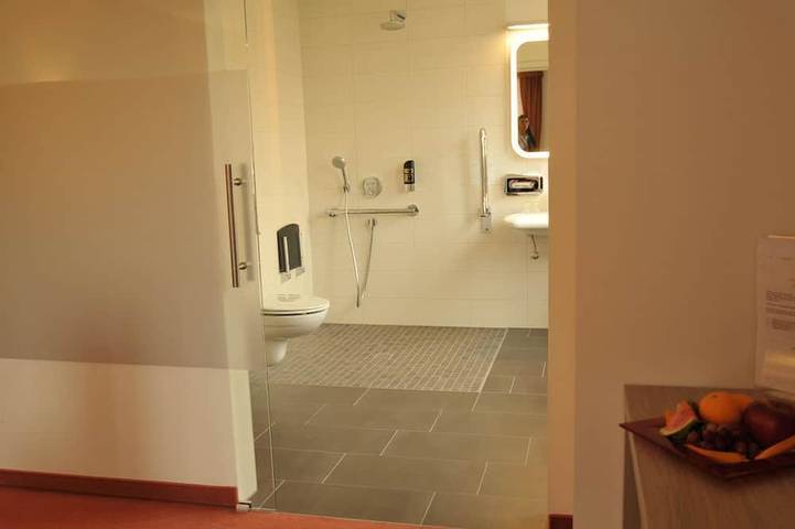 Doppelzimmer \"Moijisch\" _behindertengerecht - Vulkanhotel balance selfness in Steffeln, Naturpark Hohes Venn-Eifel