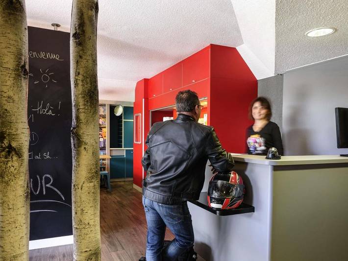 Hôtel pour 2 personnes, avec Terrasse à Les Pennes-Mirabeau - 3