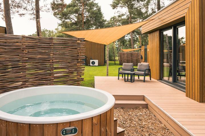 Hofparken De Bergvennen — Spa-Lodge mit Hot Tub & Innen-Sauna | 2 Pers. in Twente
