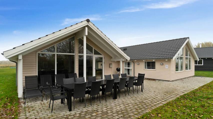 Ferienhaus für 12 Personen, mit Sauna in Olpenitz