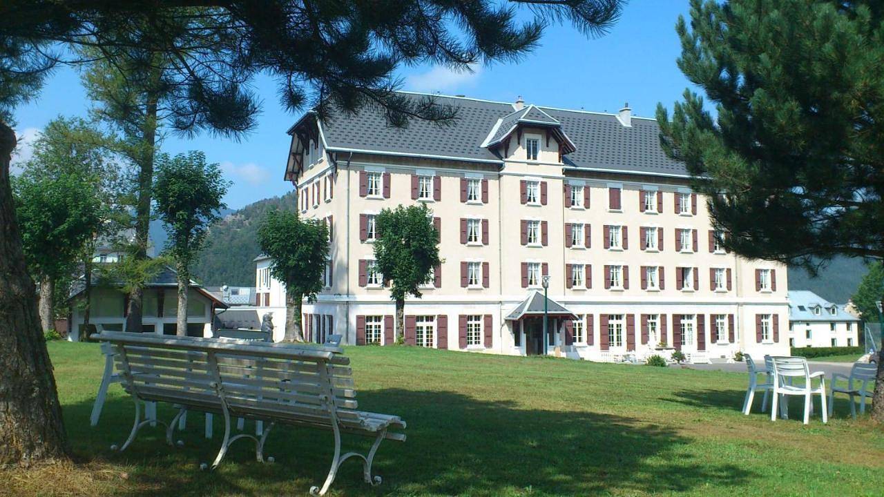 Best Western Grand Hotel de Paris & Spa in Villard-de-Lans, Parc naturel régional du Vercors