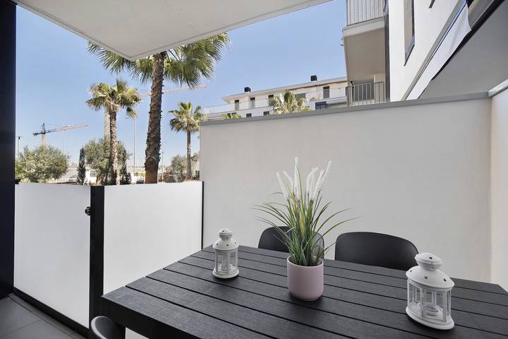 Entire apartment, Apartment Punta Candor close to the Beach with Pool, Terrace & Wi-Fi in Playa de Punta Candor (Rota), Rota