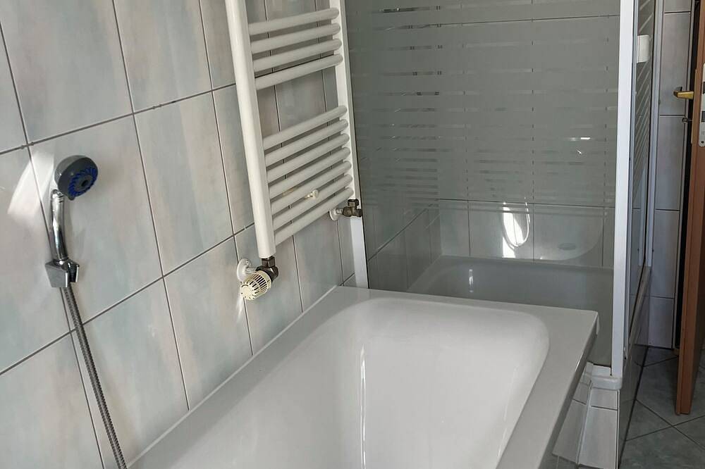 Ganze Wohnung, Ruhige gemütliche Ferienwohnung70qm, Zentrumsnah in Großenhain, Meißen und Umgebung