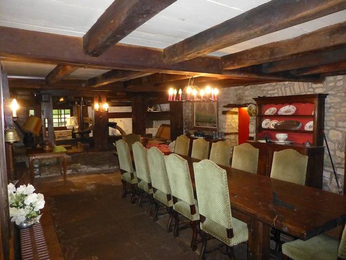 Gîte pour 14 personnes, avec terrasse et jardin dans Haute-Saône - 2