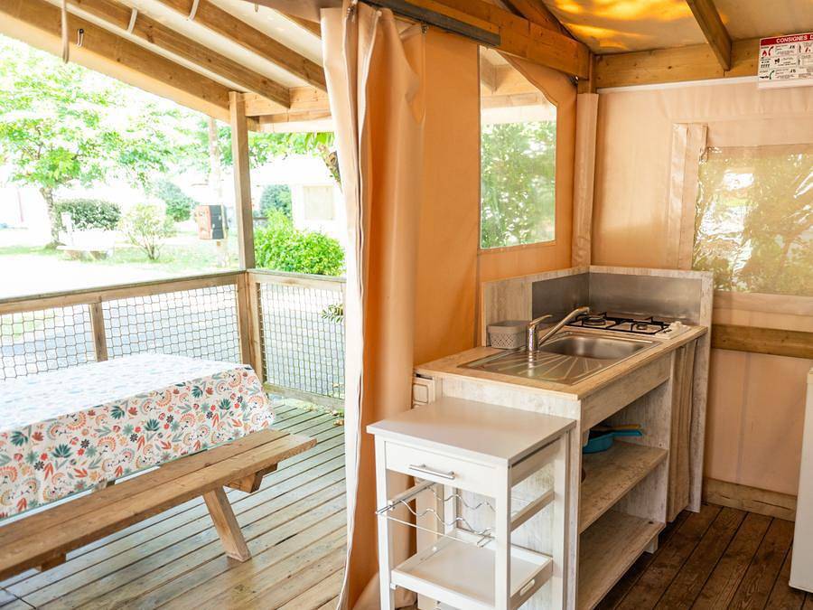 Routes du Monde - Camping de La Hume - Lodge 5 personnes - Ecolodge 5 in Gujan-Mestras, Région d'Arcachon