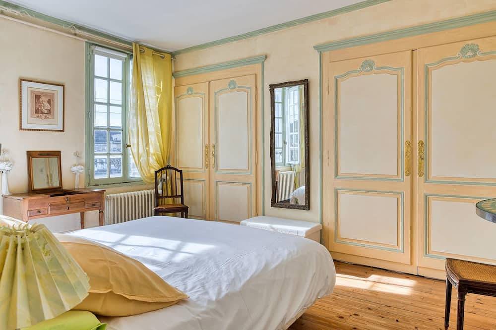 3 bedroom awesome home in Vernon in Vernon (Normandy), Évreux region