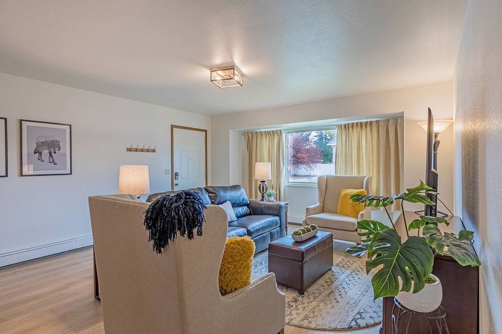 Cozy modern 2Br w/ workspace near Main St in Montrose, Black Canyon Nationalpark