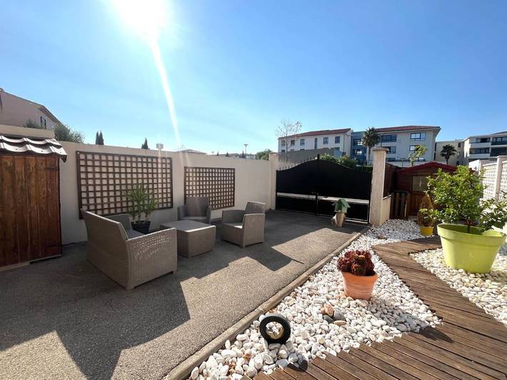 Location de vacances pour 6 personnes, avec terrasse à Châteauneuf-les-Martigues - 2