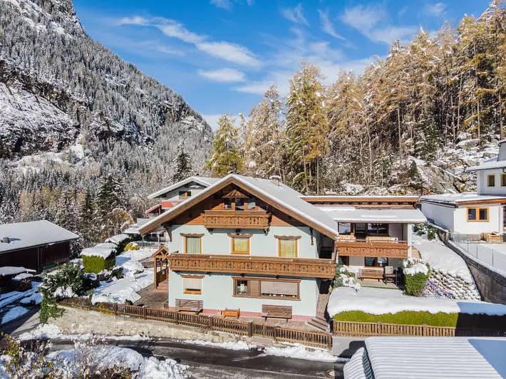 Villa für 12 Personen, mit Garten in Tirol - 4
