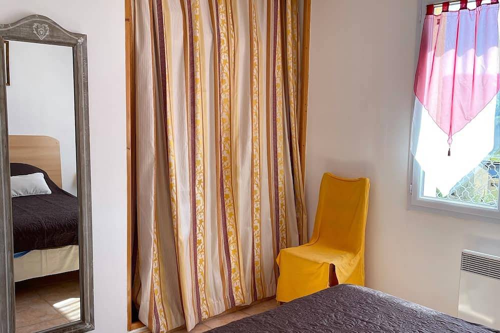 Location saisonnière Lot avec balcon et garage – Proche Sarlat et Rocamadour in Souillac, Lot