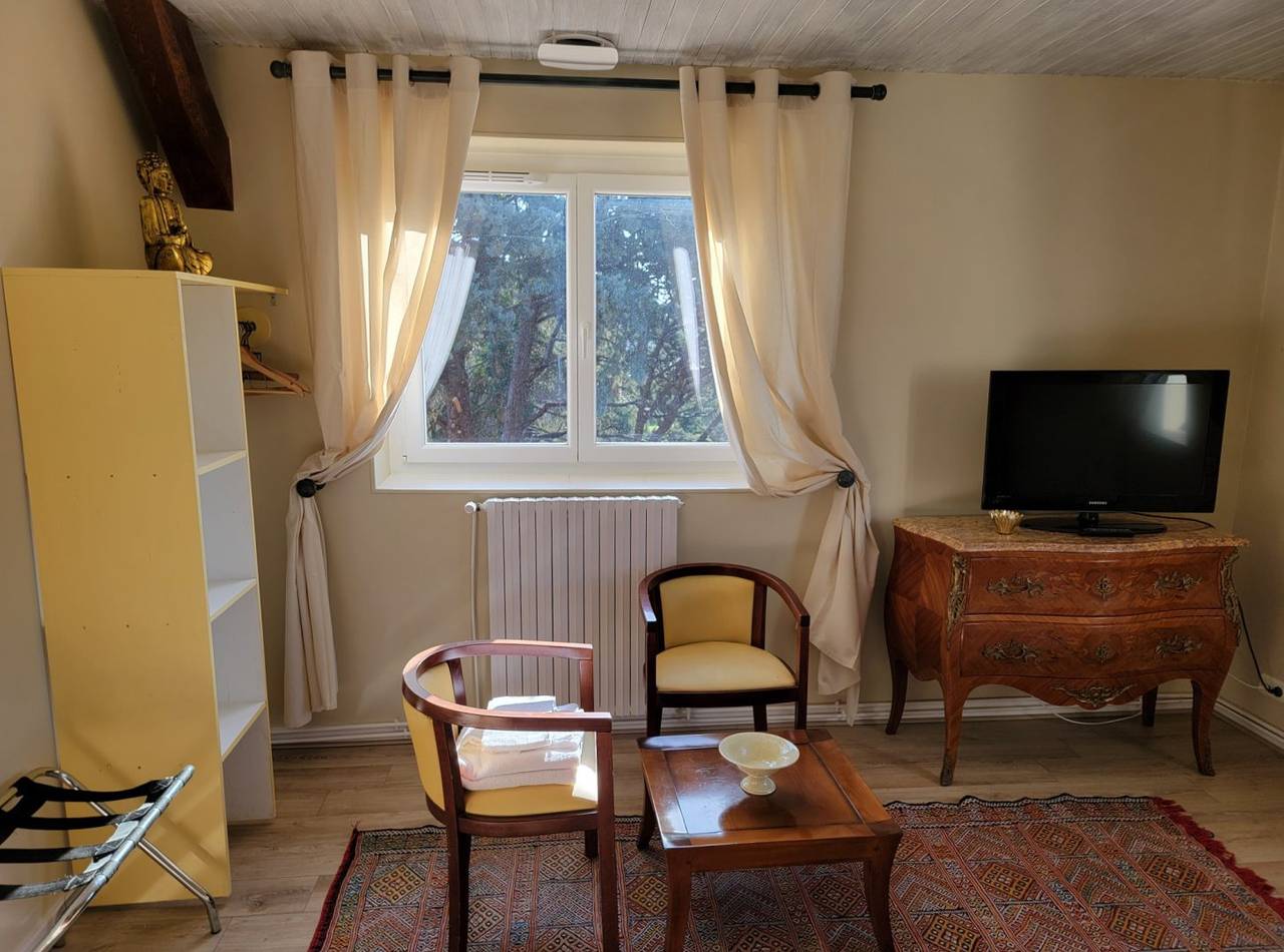 Domaine Bassy - Suite familiale in Saint-Gengoux-de-Scissé, Région de Mâcon