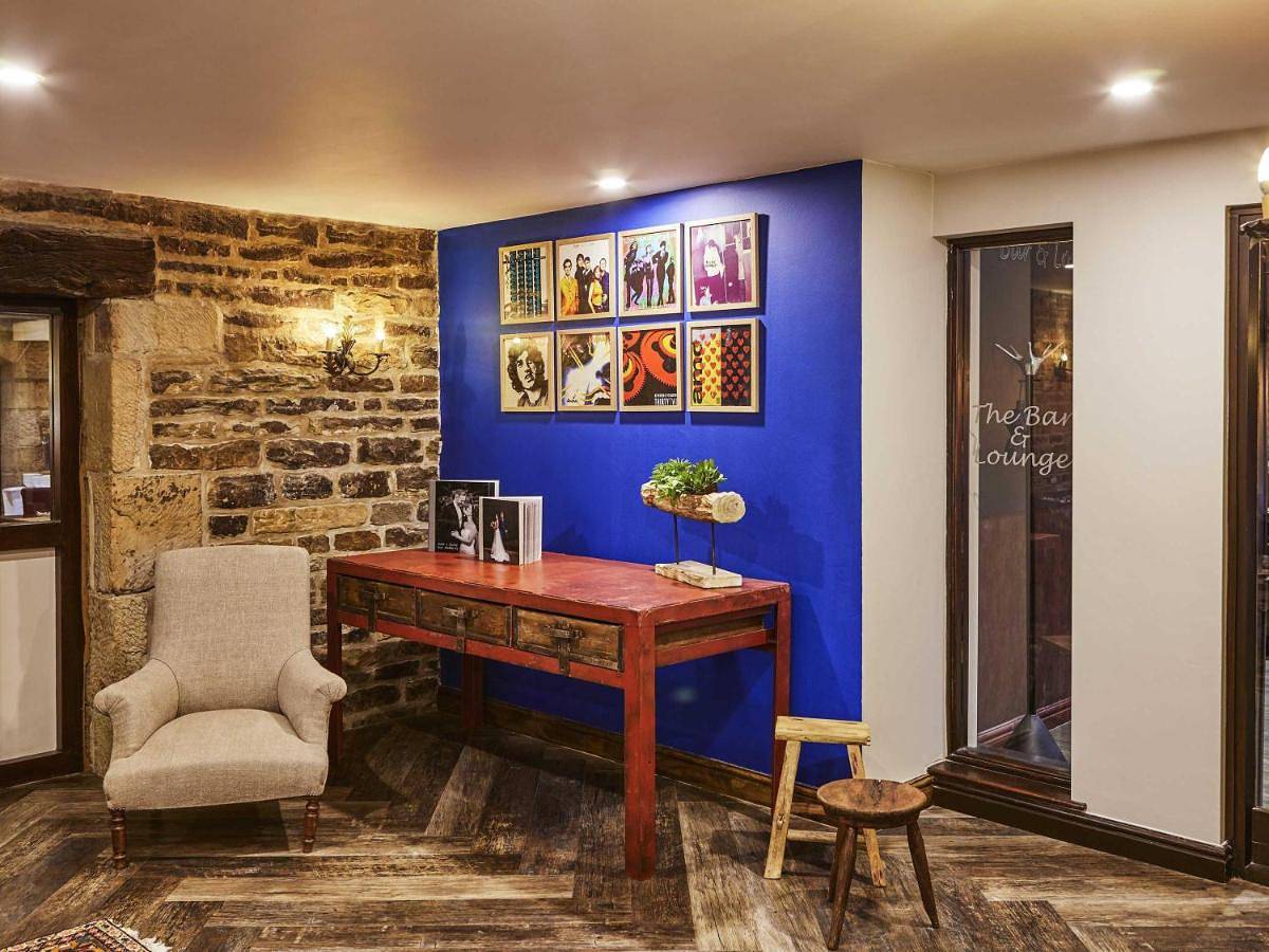 Mercure Barnsley Tankersley Manor Hotel in Barnsley, South Yorkshire