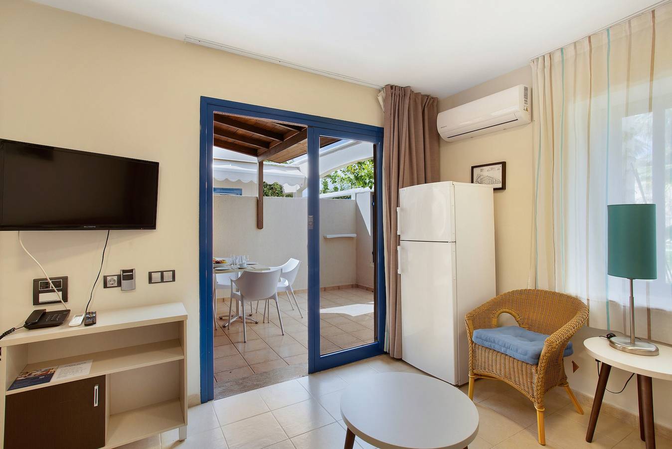 Ferienhaus 'Sun and Beach Bahia Feliz' mit Meerblick, Wlan und Klimaanlage in Bahía Feliz, San Bartolomé de Tirajana