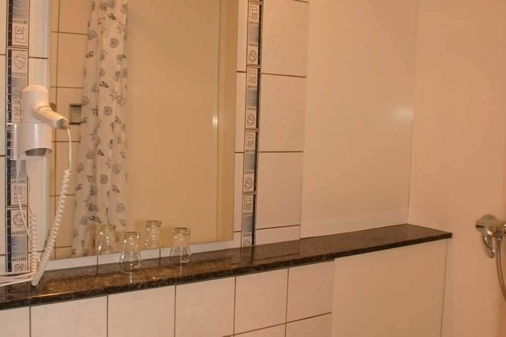 Ganze Wohnung, Ferienwohnung/App. für 2 Gäste mit 22m² in Angermünde in Angermünde, Unteres Odertal