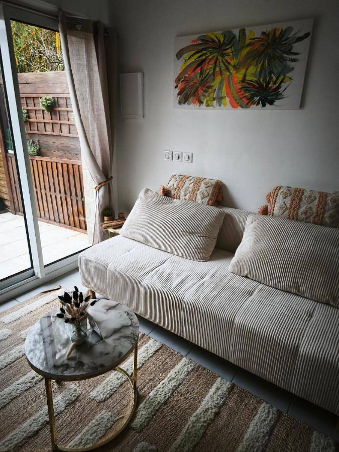 One-Bedroom House in Bouaye, Région de Nantes