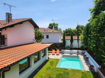 Villa pour 7 personnes, avec piscine et jardin à Anglet