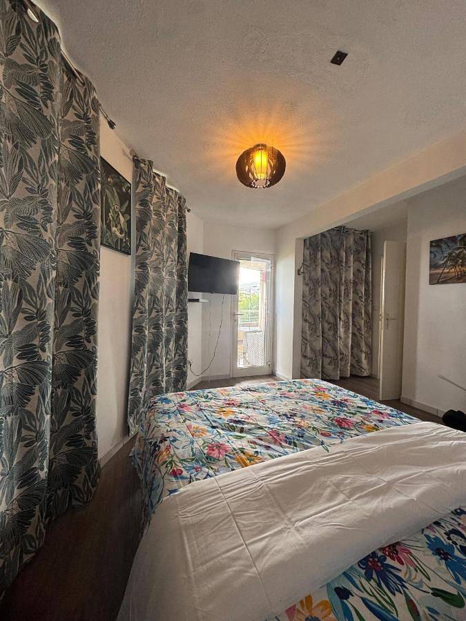 Gîte pour 4 personnes, avec vue et terrasse, animaux acceptés dans Office De Tourisme Du Marin - 2