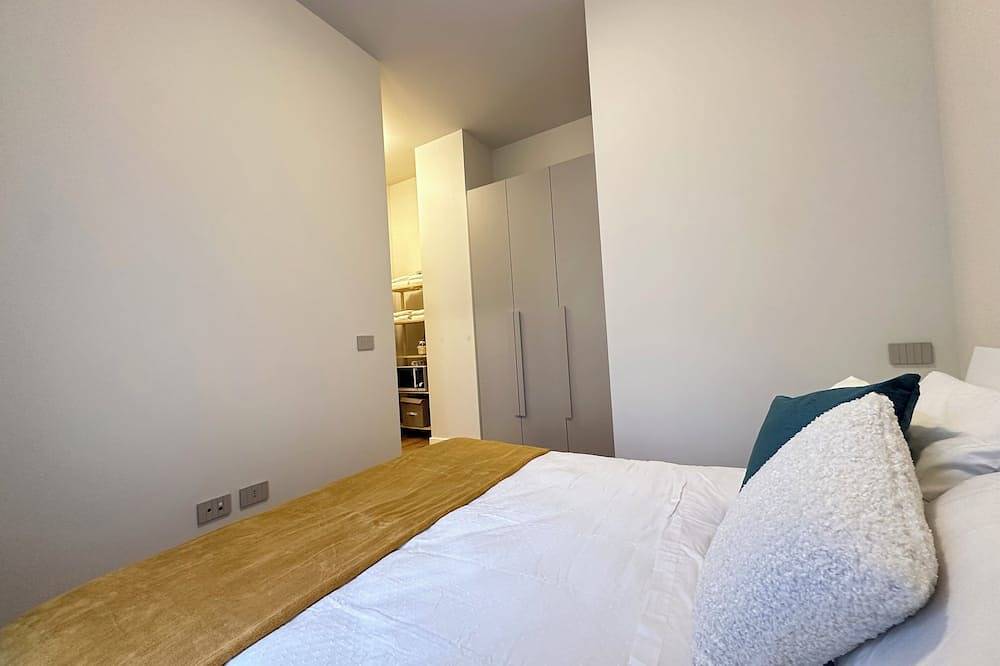 Apartamento entero, Two-room apartment Savoy Free parking in Cremona, Provincia de Cremona