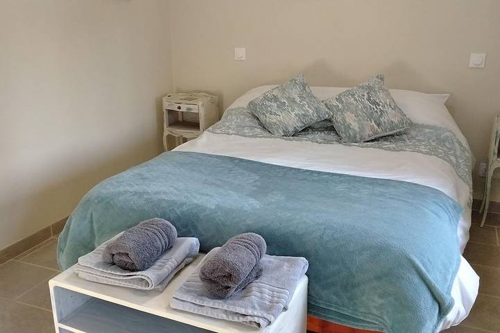 Gîte pour 6 personnes, avec jardin à Saint-Plantaire - 2