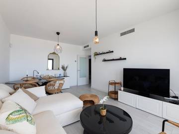 Holiday Apartment for 6 People in Benalmádena, Costa del Sol, Photo 1