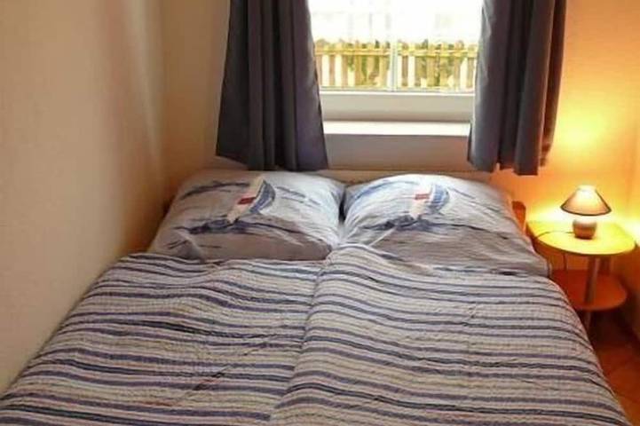 Ferienhaus für 6 Personen, mit Terrasse und Garten in Grimersum - 4