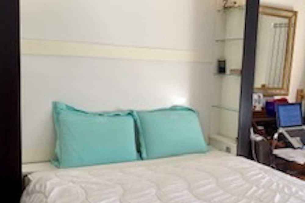 Luxurious Bed and Breakfast in a listed villa in Nice, Côte méditerranéenne (France)