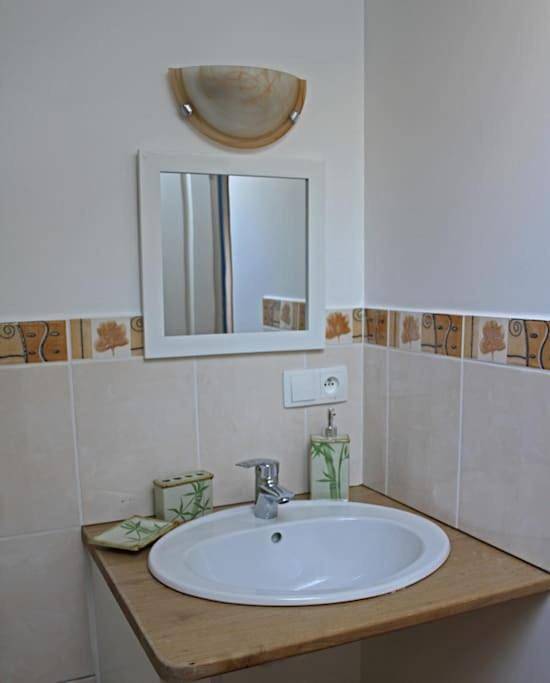 Gîte pour 3 personnes, avec vue et terrasse, animaux acceptés à Florac - 3