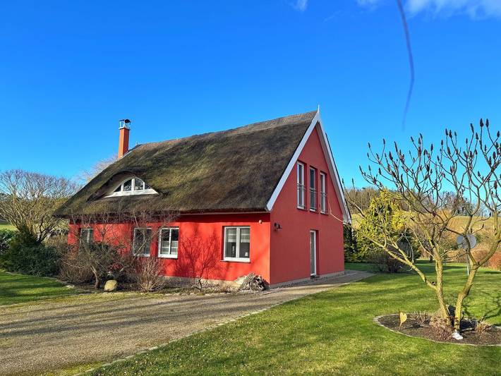 Ferienhaus für 6 Personen, mit Terrasse und Garten sowie Sauna und Ausblick in Neuenkirchen (Rügen)