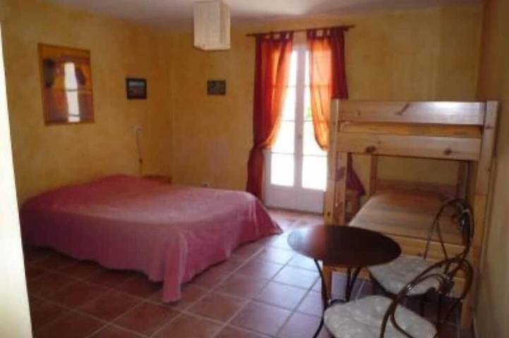 Gîte pour 14 personnes, avec jardin à Moustiers-Sainte-Marie - 3
