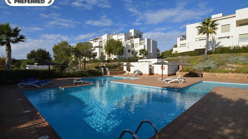 Ferienwohnung für 4 Personen, mit Pool und Garten sowie Sauna und Balkon - 1