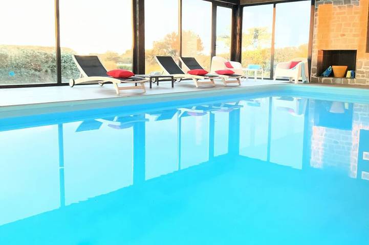 Appartement de vacances pour 7 personnes, avec piscine et jardin, animaux acceptés