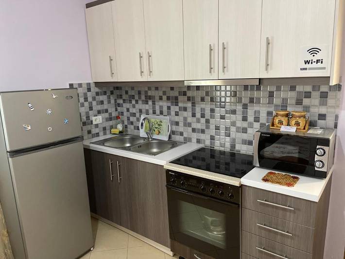 Location de vacances pour 5 personnes, avec vue et jardin dans Borsh - 4