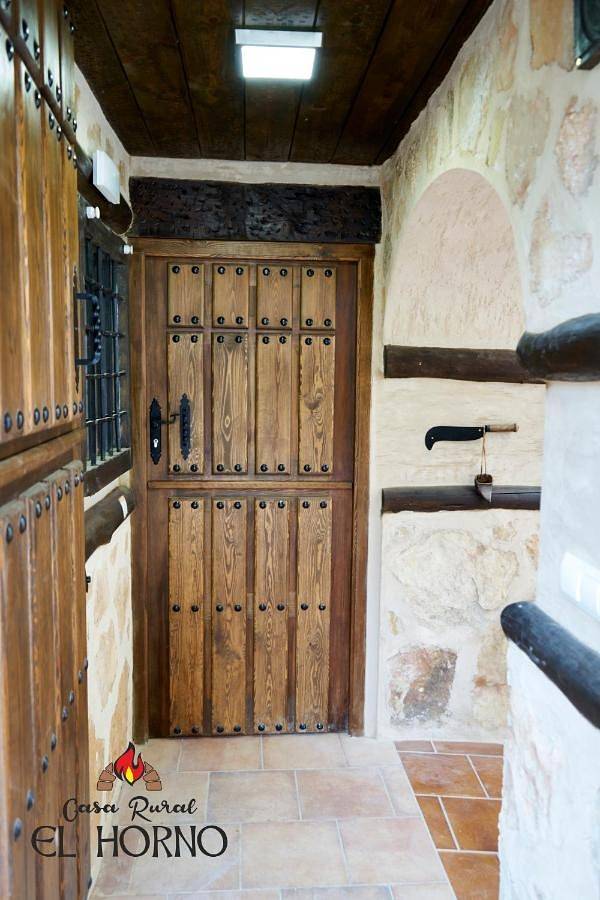 Casa de vacaciones para 13 personas, con jardín además de terraza y vistas en Rincón de Ademuz - 4