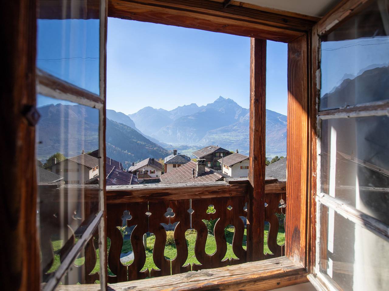 Chalet Pierre Fleur in Les Posses-sur-Bex, Bex