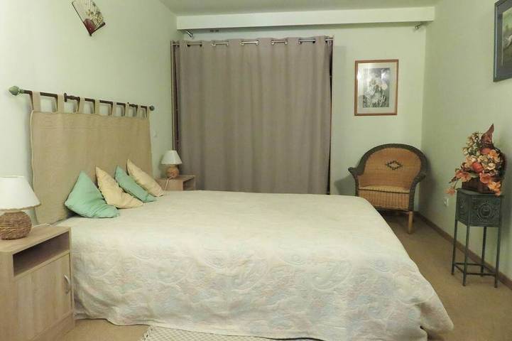 Gîte pour 4 personnes à Saint-Front-de-Pradoux - 2