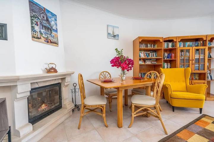Location de vacances pour 6 personnes, avec balcon et jacuzzi dans São Gonçalo de Lagos