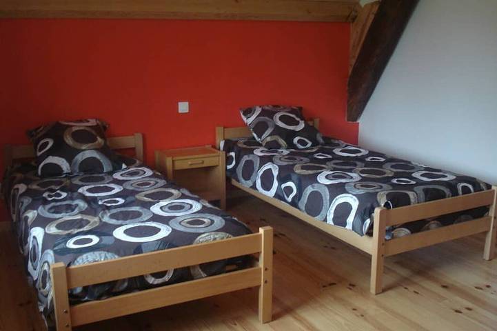 Location de vacances pour 6 personnes, avec jardin à Astugue - 3