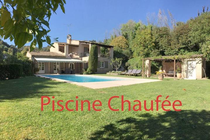 Chambre d’hôte pour 2 personnes, avec Balcon et Terrasse ainsi que Jardin et Piscine à Saint-Paul-de-Vence