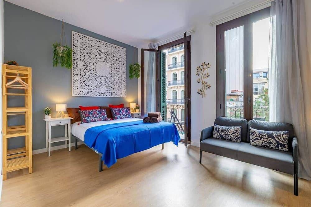 Appartamento intero, Studio Premium Sants at 15' Bcn Center and Fira Bcn in Barcelona Centre, Barcellona