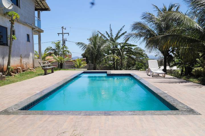 Casas e apartamentos de temporada para 16 pessoas, com balcão na Região dos Lagos