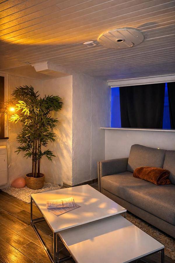 Gîte pour 4 personnes, avec jacuzzi dans Office De Tourisme De Montelimar - 3