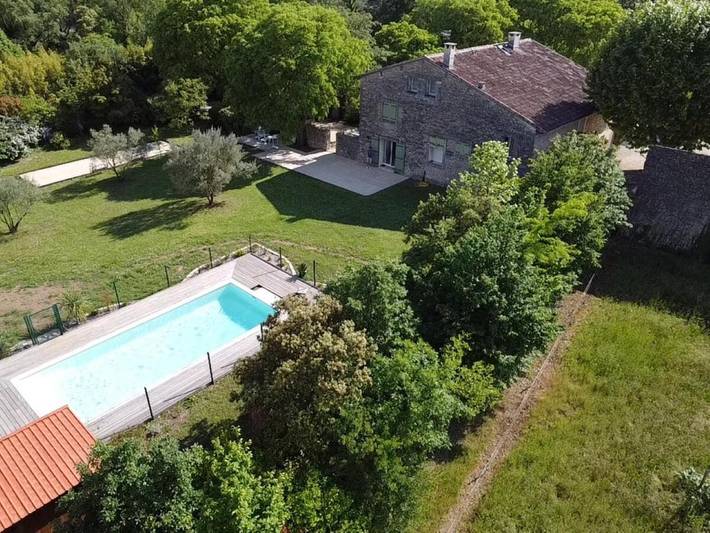 Location de vacances pour 10 personnes, avec vue ainsi que jardin et piscine à Saint-Mathieu-de-Tréviers - 2