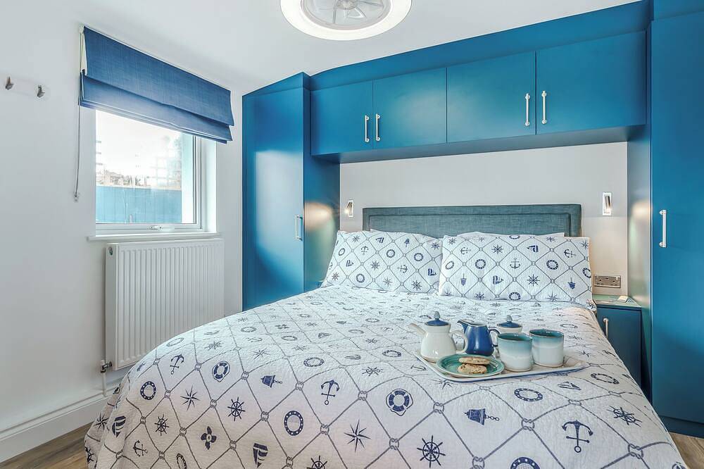 Norfolk Broads and Coast, The Beach House in Great Yarmouth, The Broads